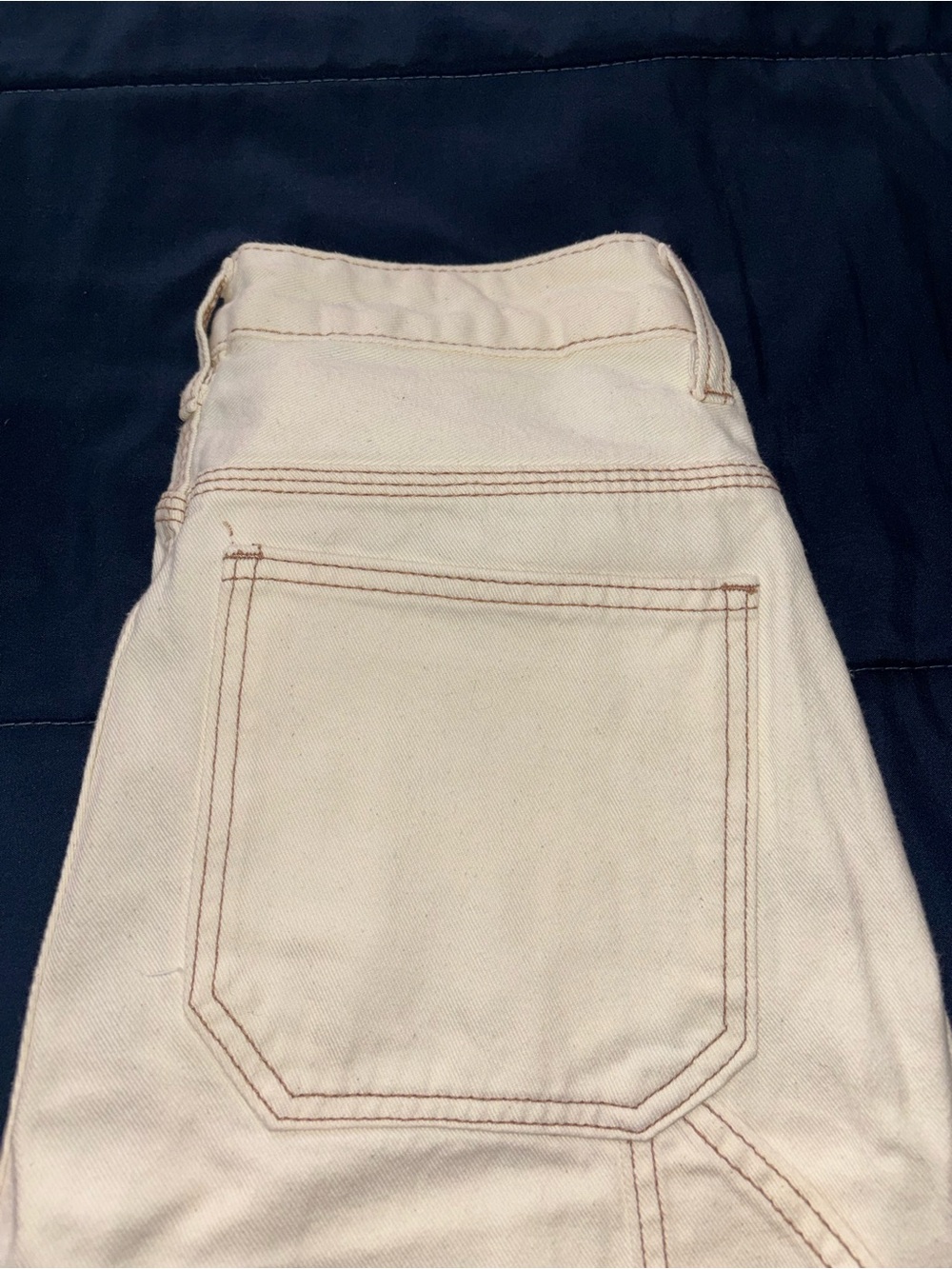 Women's Cream Boyfriend Jeans - Relaxed High-Waist